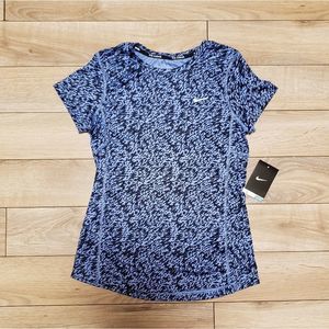 NWT Nike Running Top!